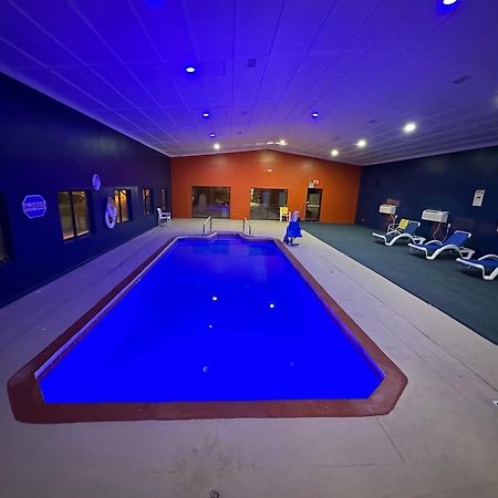 Super 8 By Wyndham Tucumcari Otel Dış mekan fotoğraf
