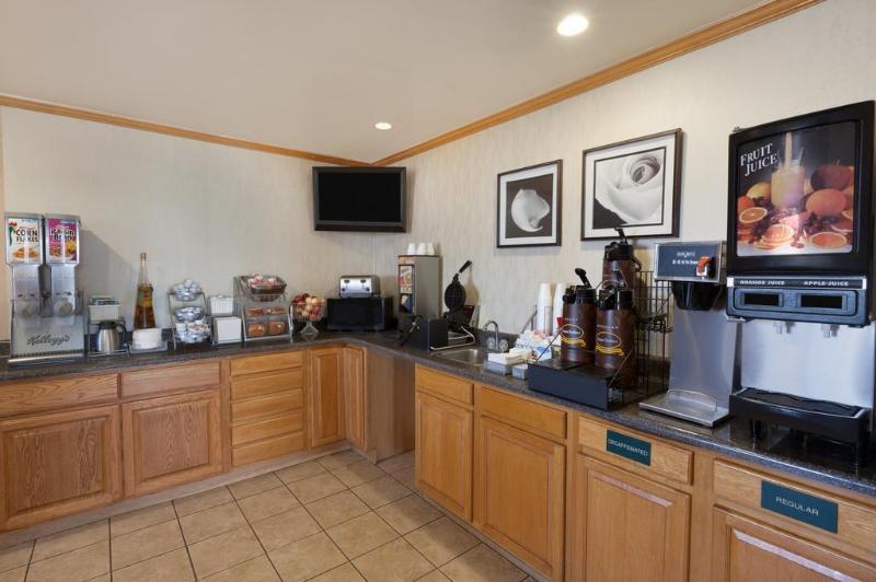 Super 8 By Wyndham Tucumcari Otel Dış mekan fotoğraf